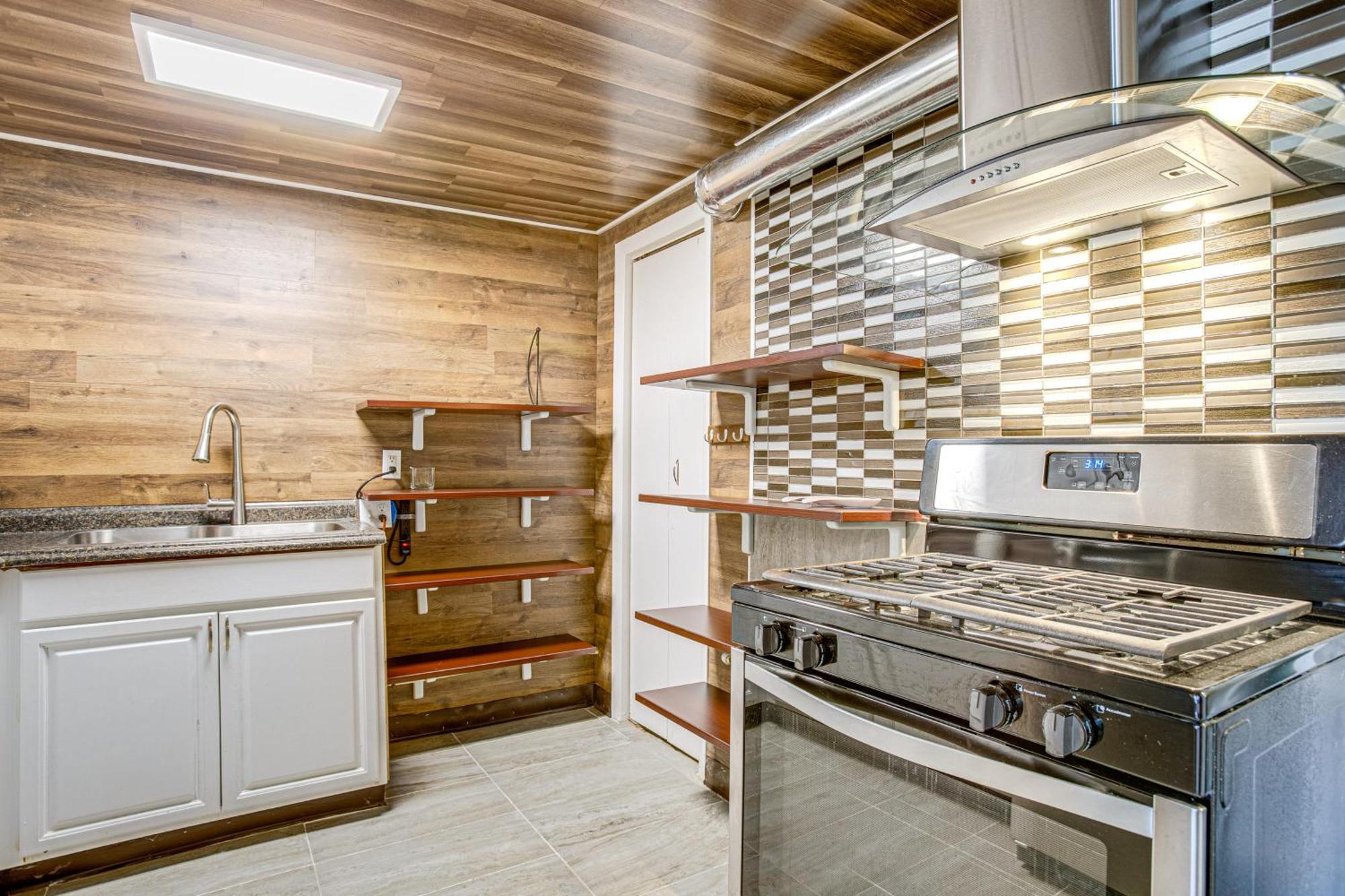 Abode 7 Mi To Downtown Denver!